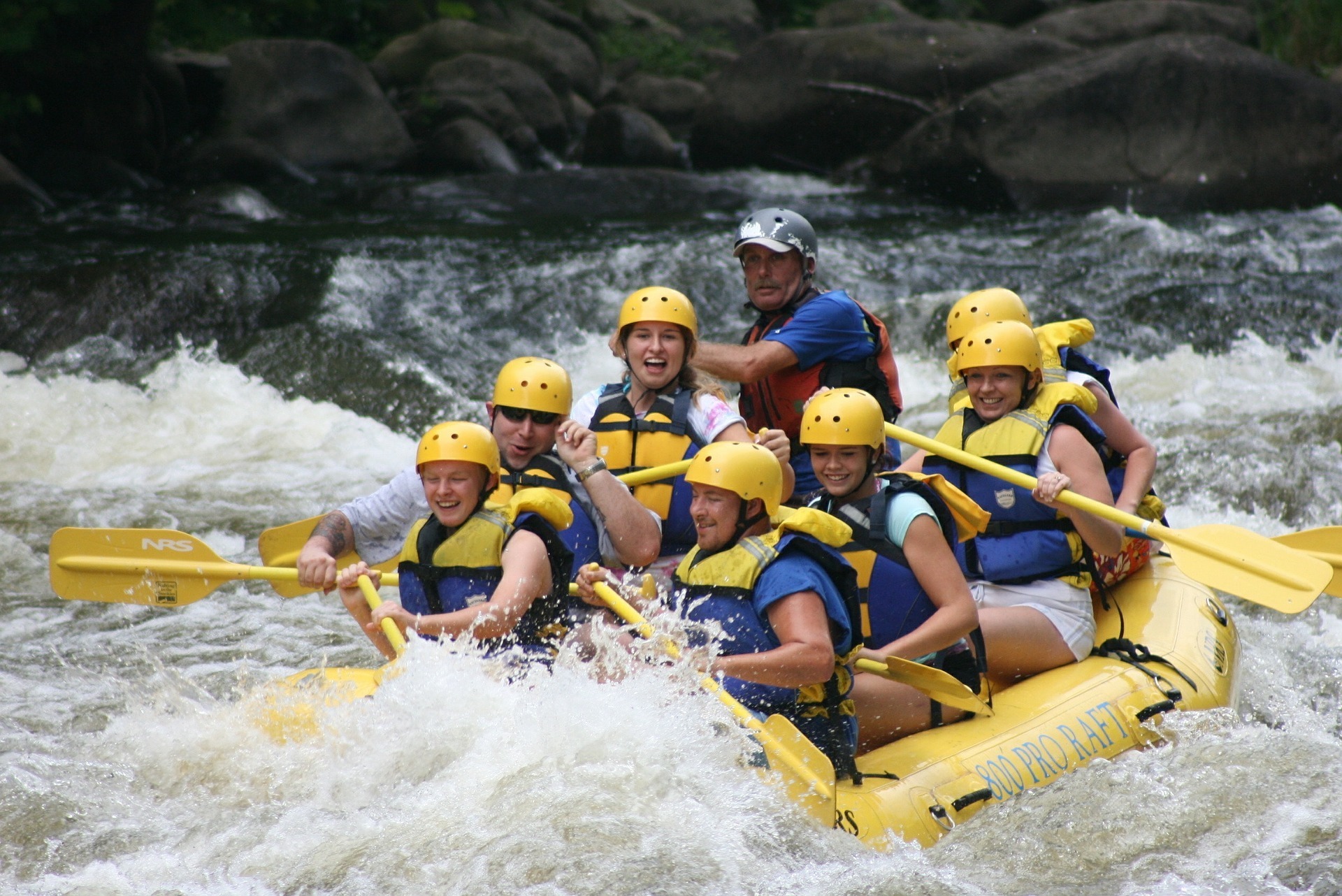 rafting 421132_1920